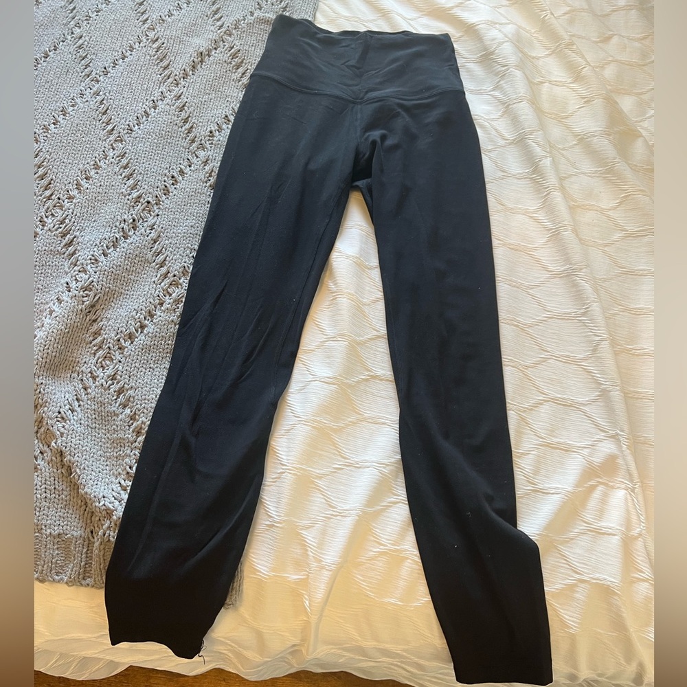 Black Lululemon Align Leggings